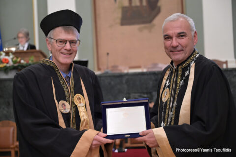 Zum Artikel "Honorary Doctorate for Prof. Schober"